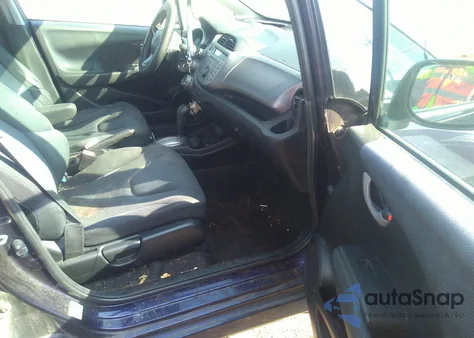 2009 Honda Fit Sport z USA, uszkodzony, nr VIN JHMGE88409S029990